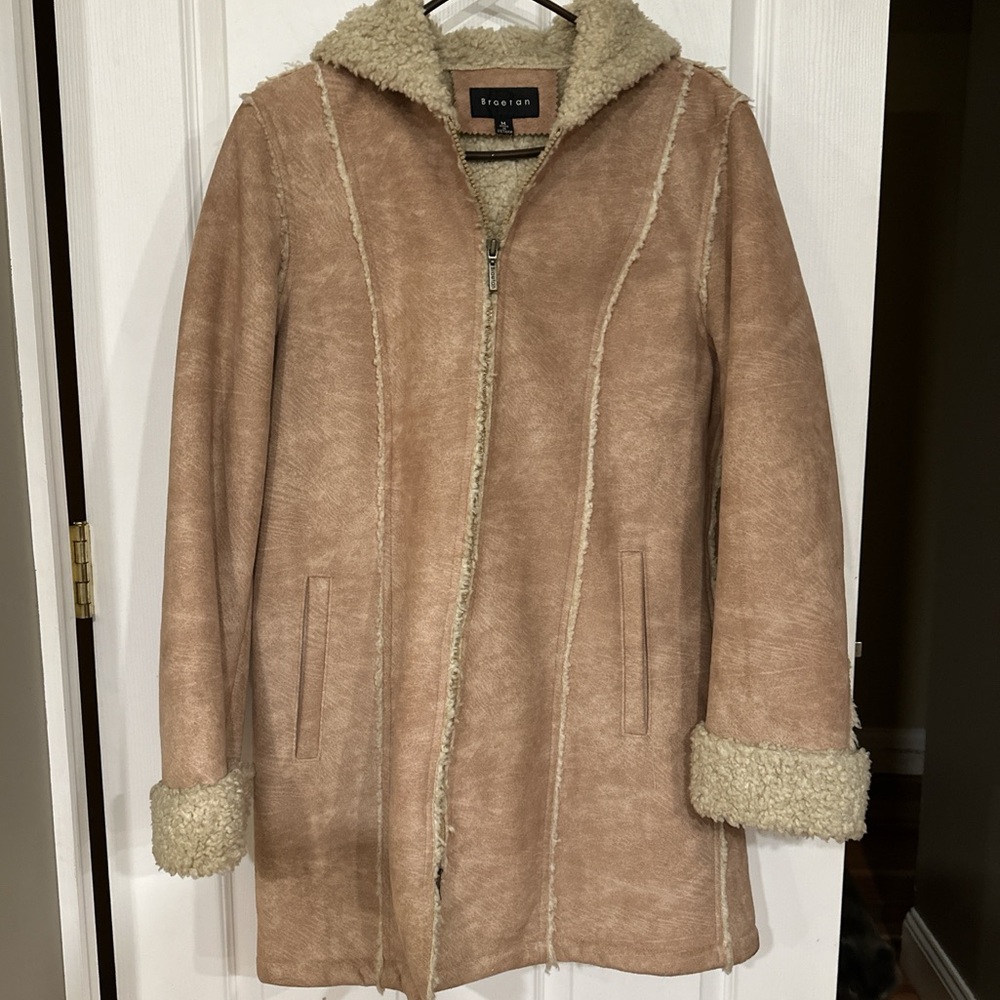 Braetan Tan Shearling Coat with Cream Accents